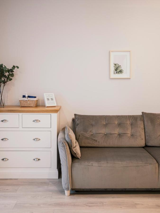J14A I Rooms & Apartments Automated Self Check-In VNO Exteriör bild