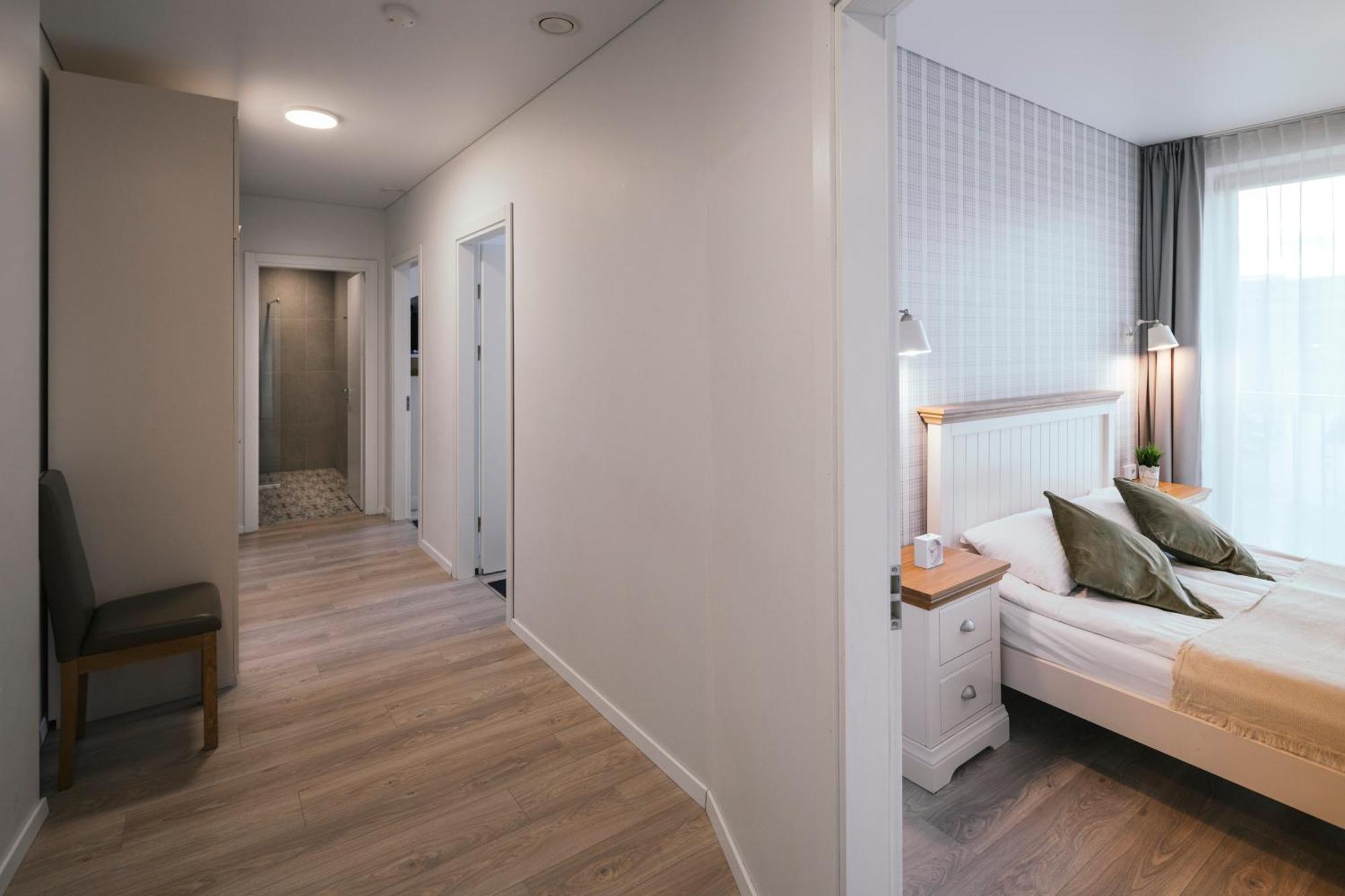 J14A I Rooms & Apartments Automated Self Check-In VNO Rum bild