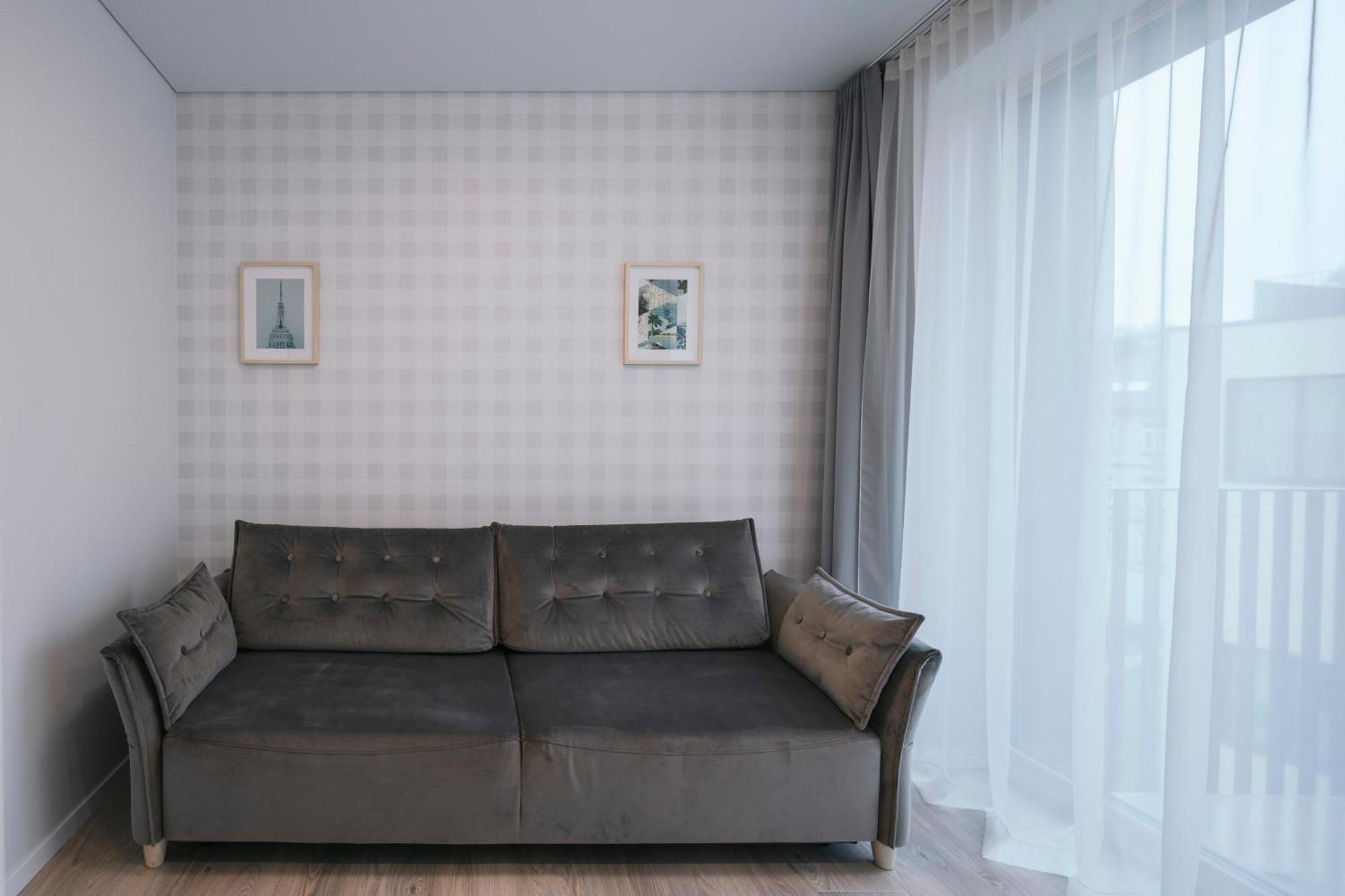 J14A I Rooms & Apartments Automated Self Check-In VNO Rum bild